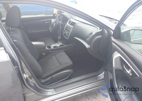 2018 Nissan Altima 2.5 S z USA, uszkodzony, nr VIN 1N4AL3AP3JC128022